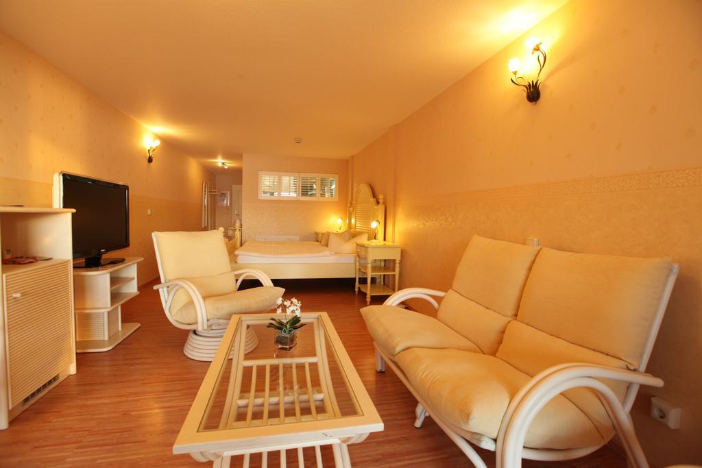 Panorama Seeresort & Spa Warnitz Room photo